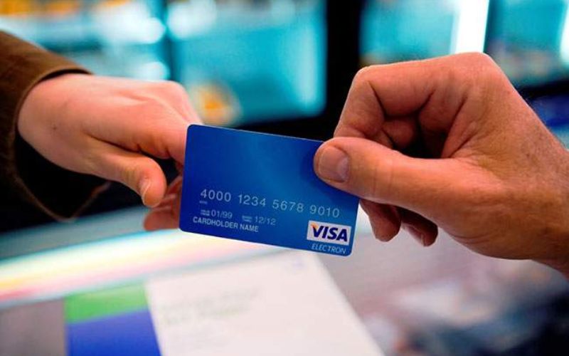 Rút Tiền Mặt Từ Thẻ Visa, Thẻ Mastercard